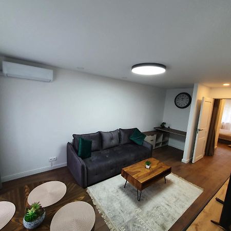 Talsa 1-Bedroom Apartment In City Center Siauliai Šiauliai Exterior foto