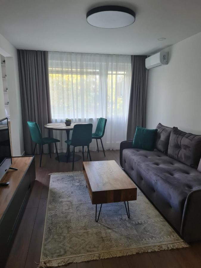 Talsa 1-Bedroom Apartment In City Center Siauliai Šiauliai Exterior foto